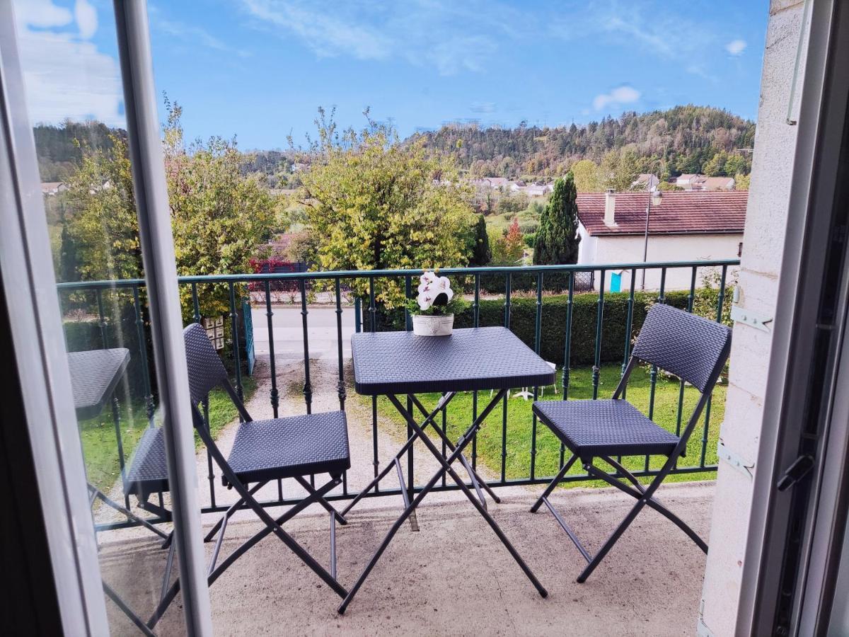 Villas-Du-Lac Appartements De Vacances Et Espace Spa Prive Клерво-ле-Лак Екстериор снимка