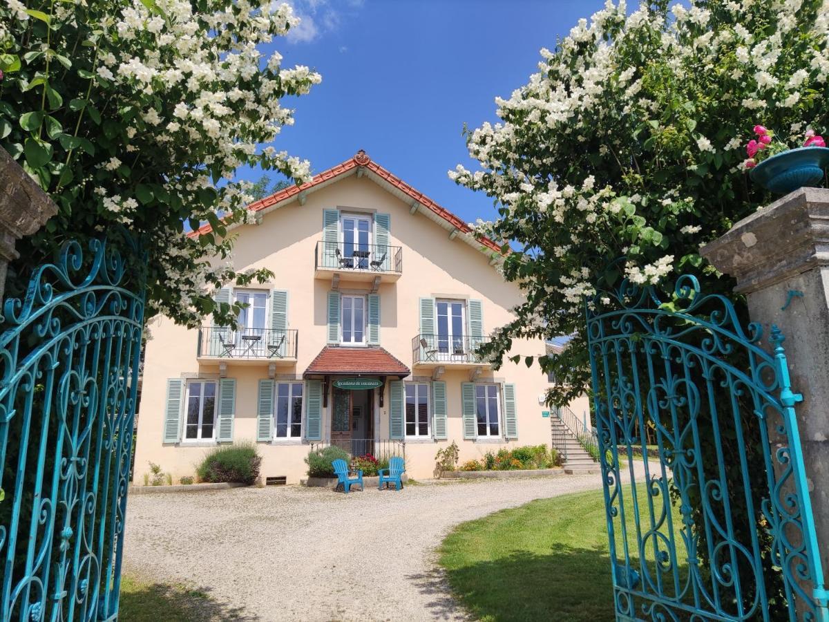 Villas-Du-Lac Appartements De Vacances Et Espace Spa Prive Клерво-ле-Лак Екстериор снимка